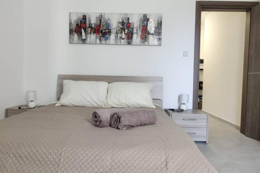 Brand New 3 Bedroom Apartment Close To The Sea Gzira ภายนอก รูปภาพ